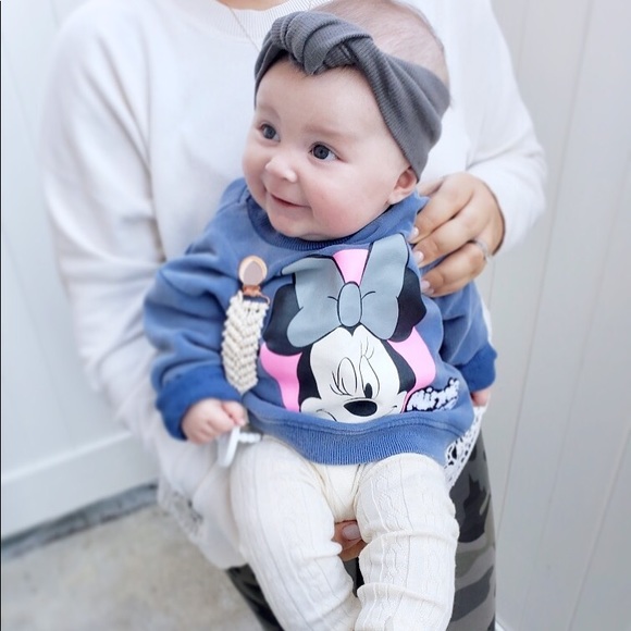 Handmade Macramé Pacifier Clip - Picture 5 of 7